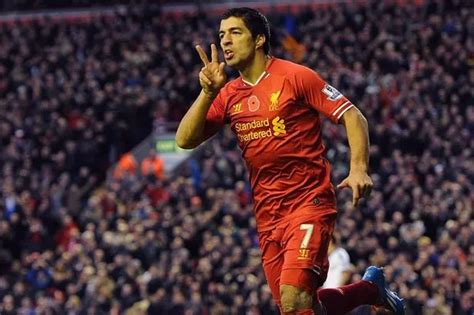 Liverpool plan ''amazing'' Luis Suarez contract offer in the New Year ...