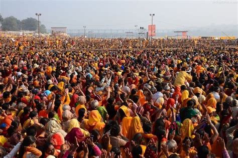 The Most Crowded Places in India | India's Most Crawded Place