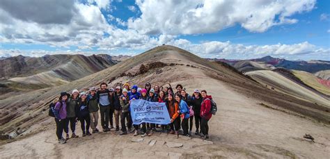 PALCCOYO RAINBOW MOUNTAIN DAY TOUR | Day Tour to the Rainbow Mountain ...