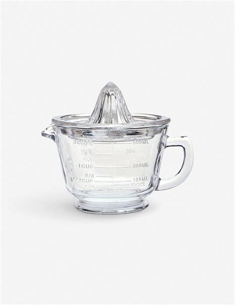 Glass Citrus Juicer With Measuring Cup