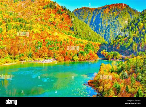 Aerial view of Five Flower Lake at autumn sunrise time. Jiuzhaigou ...