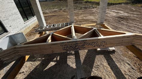 Engineered Roof Joists for Shed | Roofing | London | Kijiji