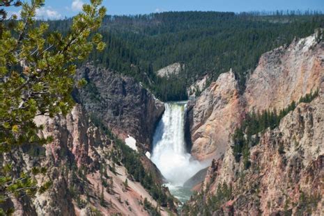 Yellowstone Waterfalls To Check Out - Yellowstone Insider