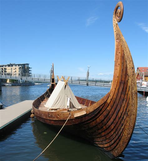 Viking Ships History