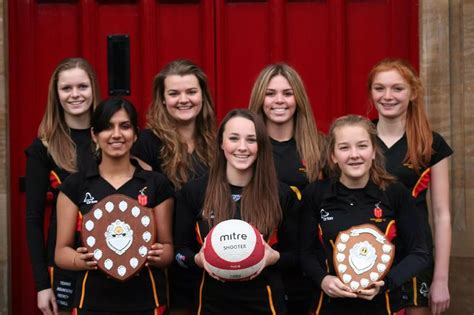 King Henry VIII School netball teams - CoventryLive