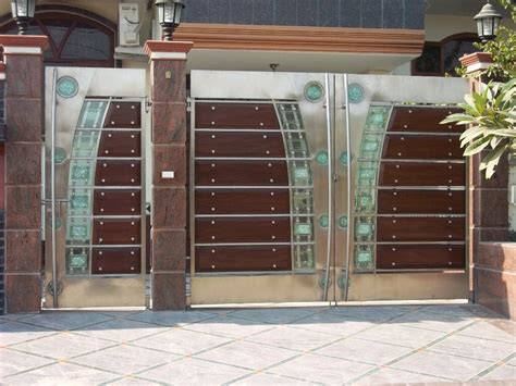 Modern Stainless Steel Gate, Size: Customizable at Rs 1200/square feet ...