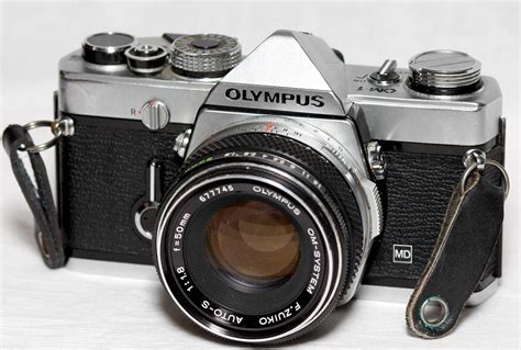 10 Awesome Vintage Film Cameras (That are Really Cheap!) | Vintage film ...