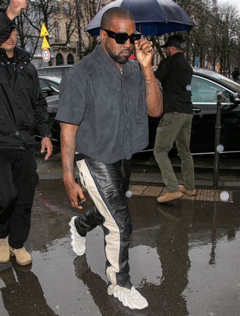 E O TÊNIS YEEZY 451 BY KANYE WEST, VOCÊ USARIA? | Homens que se Cuidam