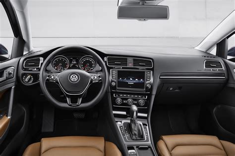 2013 Volkswagen Golf Mk7 interior