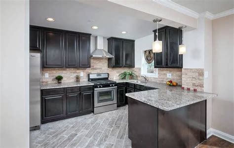 27 Small Kitchens with Dark Cabinets (Design Ideas) | Interior design ...