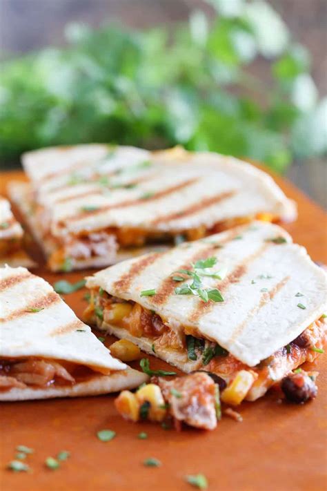 Chicken Quesadilla Recipe : Spicy Chicken Quesadillas Recipes La ...