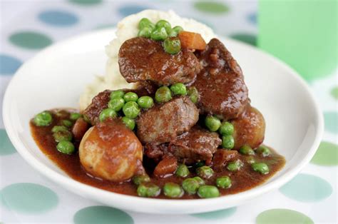 Lamb casserole recipe | GoodtoKnow