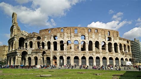 The Colosseum : Rome Italy | Visions of Travel