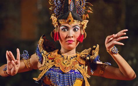 BALINESE DANCE IS BEAUTIFUL CONNECTED TO RELIGIOUS RITUALS | CULTURE ...