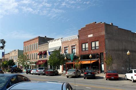 Downtown Lawrence, Kansas | Walking tour, Lawrence kansas, Colorado travel