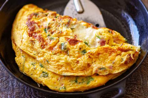 Ham and Cheese Omelet Recipe | Leite's Culinaria