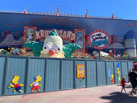 Construction Walls Go Up Around The Simpsons Ride at Universal Studios ...