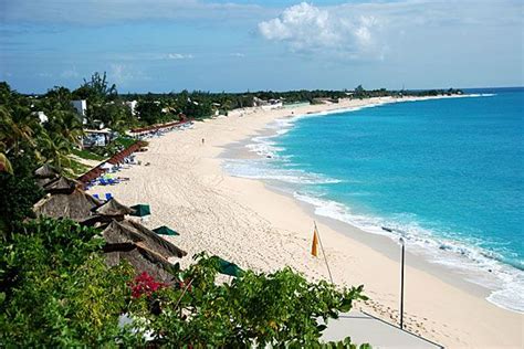 La Samanna beach, St Martin | Caribbean beaches, Caribbean, Vacation places