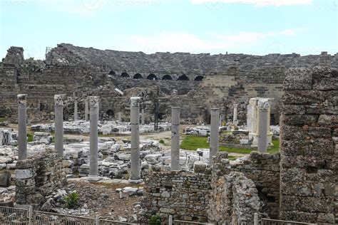 Side ruins in Turkey 8584346 Stock Photo at Vecteezy