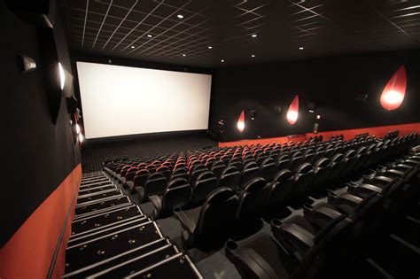 El cine regresa a San Fernando con nuevas salas en Bahía Sur