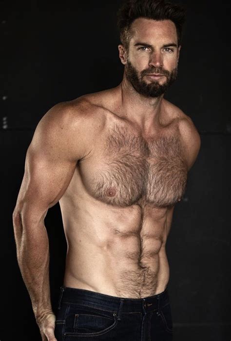 Pin by Jye Weng on 鬍子beard in 2020 | Guy pictures, Hairy chested men ...