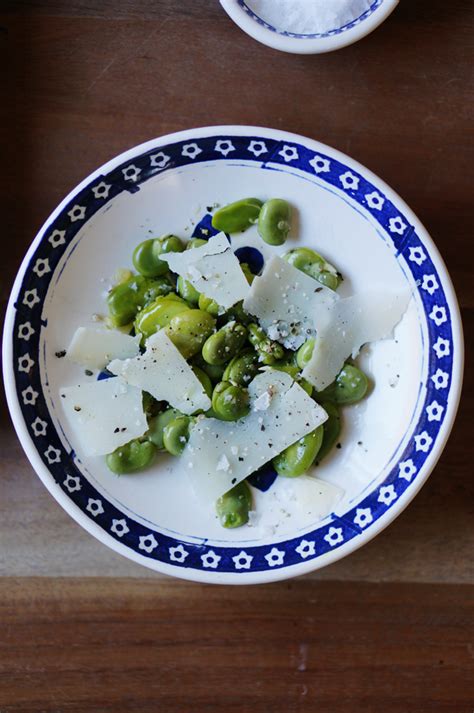 Grilled Fava Beans – HonestlyYUM