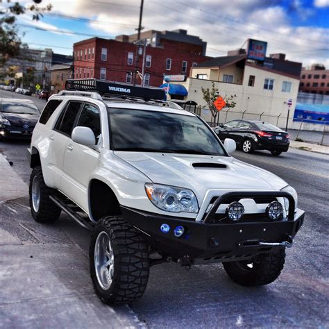 Custom Toyota 4Runner in Hoboken NJ with California plates 2009 4runner ...