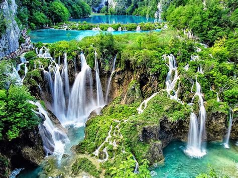 5-five-5: Plitvice Lakes National Park (Croatia).