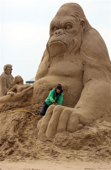 2013 Weston Sand Sculpture Festival | Sand art, Beach sand art, Sand ...