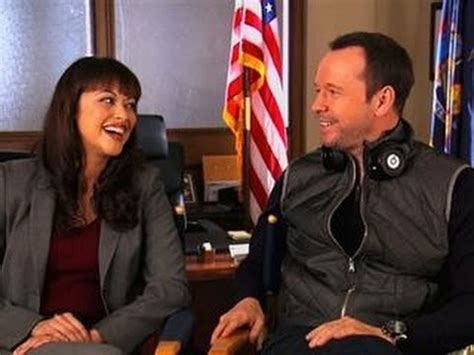 Blue Bloods - Behind the Scenes: 'Open Secrets' - YouTube