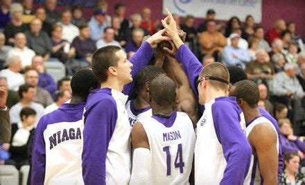 Niagara University Men's Basketball in Lewiston