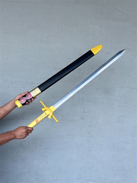 Pluck Sword Battle-Ready (SHARP) – Mini Katana