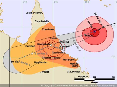 Marc Valdez Weblog: Category Five Cyclone Yasi Charges The Coast