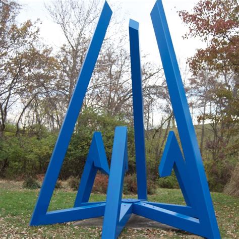 Pyramid Hill Sculpture Park and Museum - Discover Cincinnati Directory