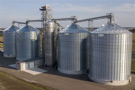 EVEREST® Commercial Grain Bins - Brock Grain Systems