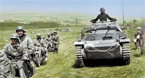 World War II in Pictures: Color Photos of World War II Part 8: Tanks