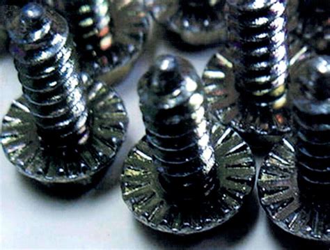 Leland Powell Fasteners, Inc. Introduce Grip-Lite(TM) Screws