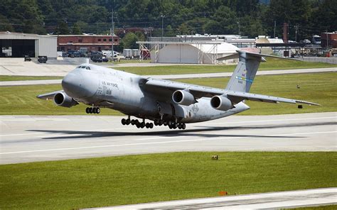 Lockheed C-5 Galaxy Wallpapers