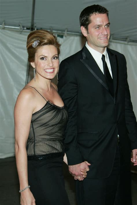 Peter Hermann and Mariska Hargitay Pictures | POPSUGAR Celebrity Photo 5