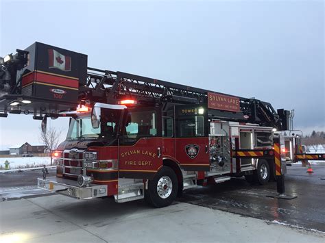 Sylvan Lake Fire Department receives new aerial fire truck - Red Deer ...