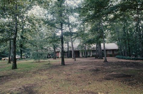 All About Jimmy & Rosalynn Carter’s Modest Georgia Home, Where They’ve ...