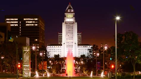 4K Time Lapse Of Los Angeles City Hall At Night With Illuminated ...