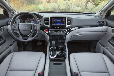 What are the Specs & Features of the 2019 Honda Ridgeline?