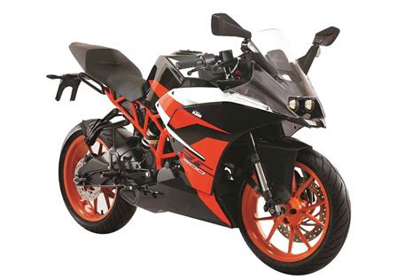 KTM RC200 Black Colour Variant Launched - Price, Specs, Booking, Pics