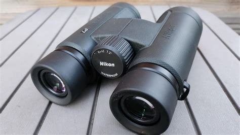 Nikon Prostaff P7 8x42 binoculars review | Space