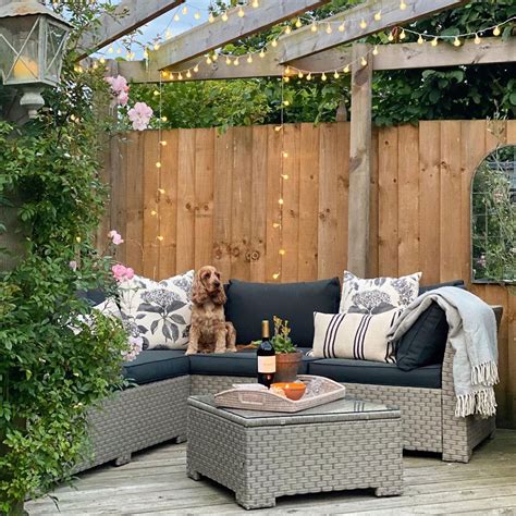 Transform Your Backyard with a Small Deck: 5 Clever Ideas You Can Try ...