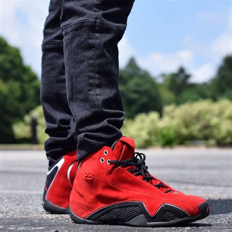 Air Jordan 21 OG "Italian Red Suede" | Jordan shoes, Air jordan ...