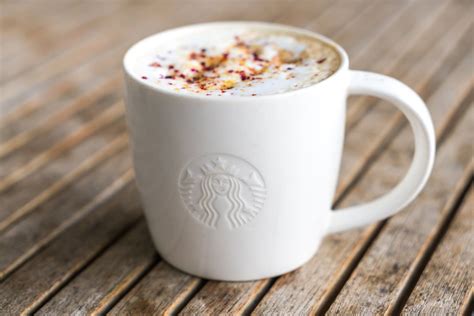 25 Hot Drinks at Starbucks That You Should Try Today!