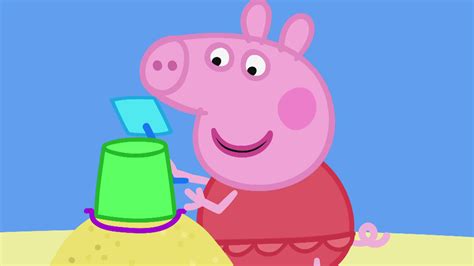 Watch Peppa Pig Season 8 Episode 14: Peppa Pig - The Sandcastle/Ice ...