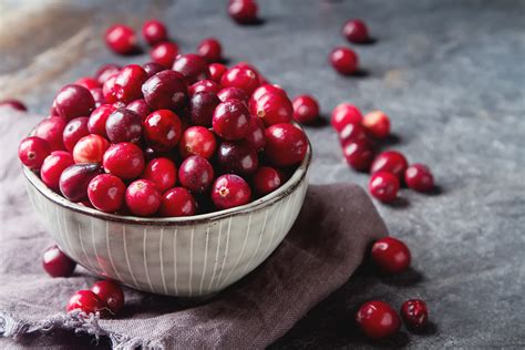 How cranberry juice can prevent UTIs